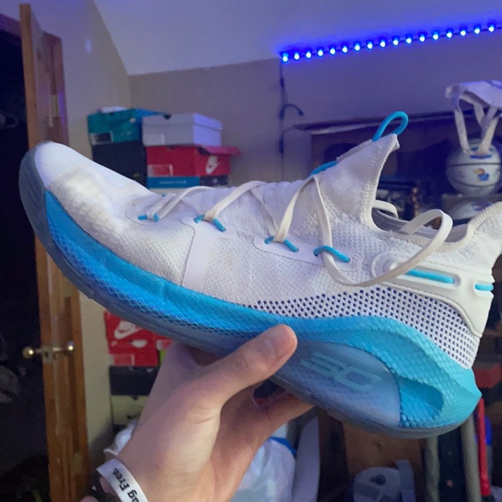 Curry 6 Christmas Day